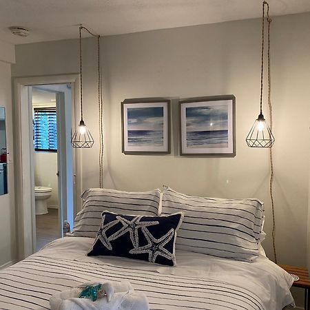 Condo By The Sea ลินคอล์น ซิตี้ ภายนอก รูปภาพ